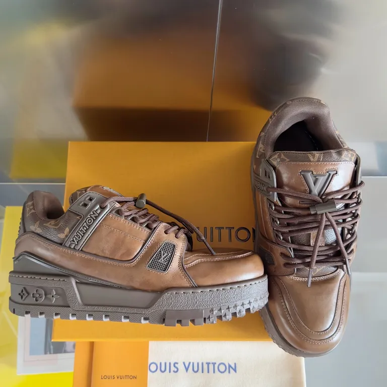 Louis Vuitton Shoe 